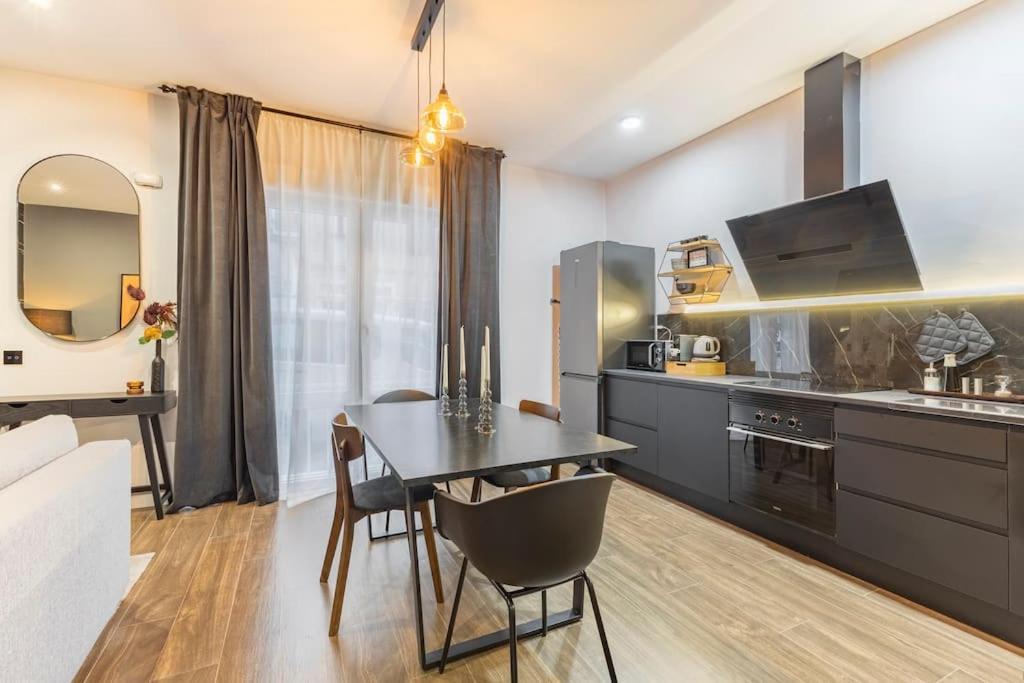 Luxury And Elegant Apartment Madrid Esterno foto