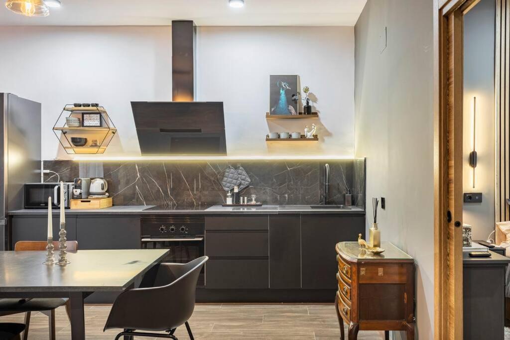 Luxury And Elegant Apartment Madrid Esterno foto
