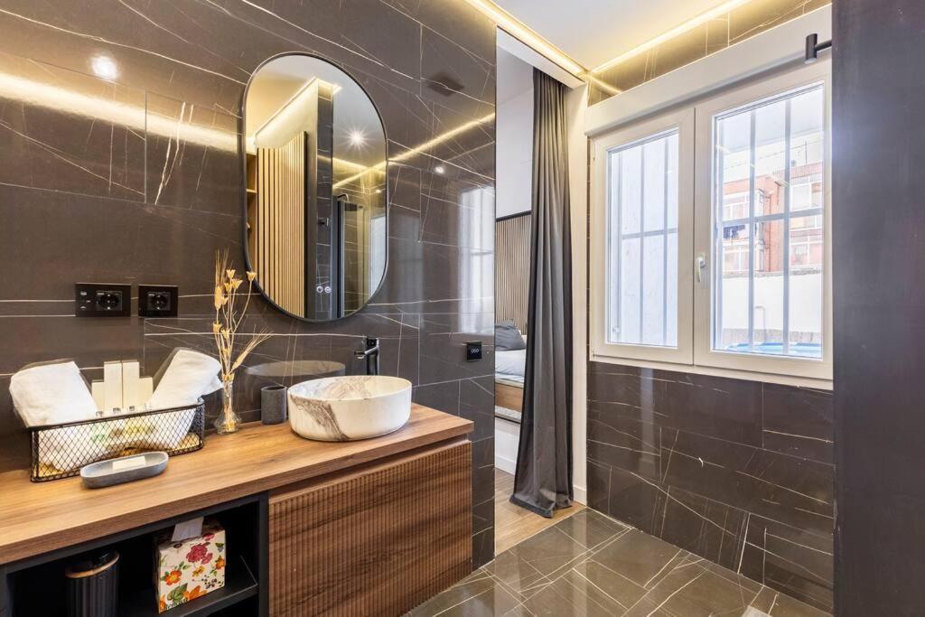 Luxury And Elegant Apartment Madrid Esterno foto