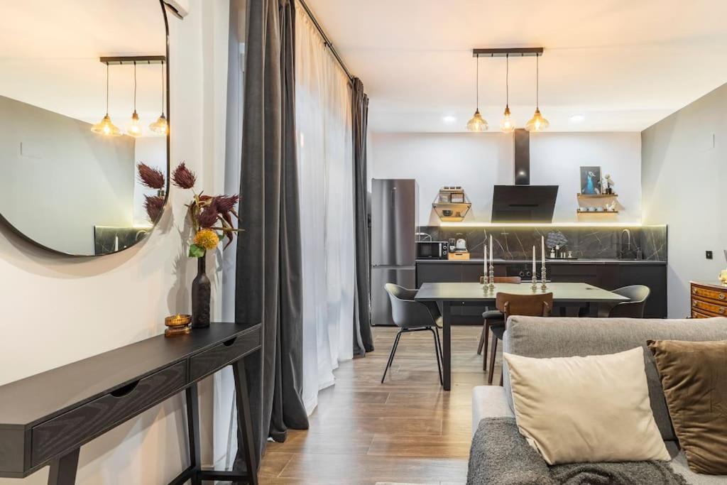 Luxury And Elegant Apartment Madrid Esterno foto