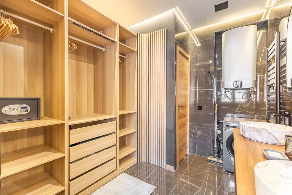 Luxury And Elegant Apartment Madrid Esterno foto